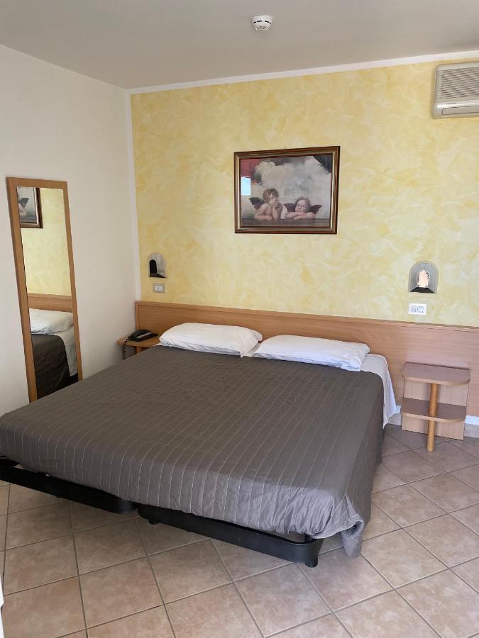 Doppelzimmer mit Meerblick