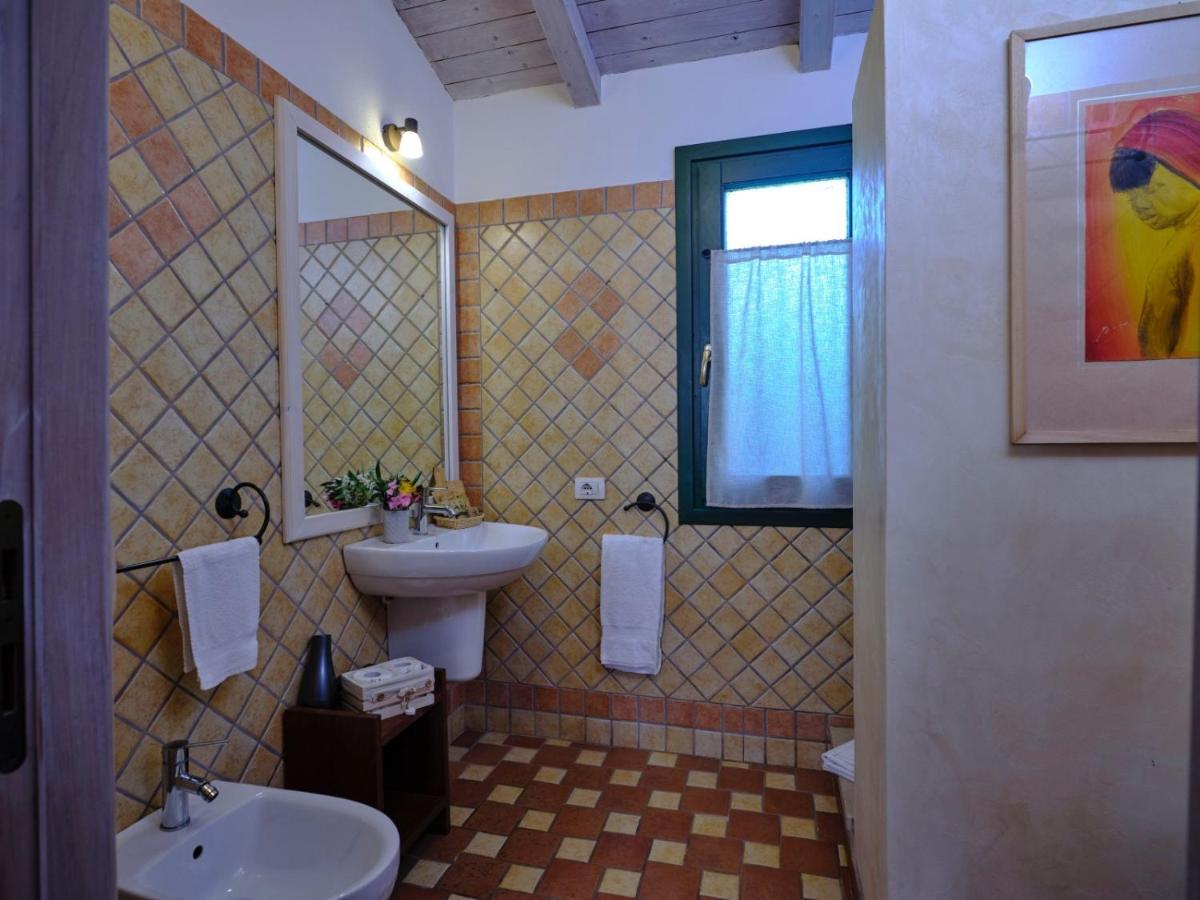 Deluxe Room,1113700392:JPEG