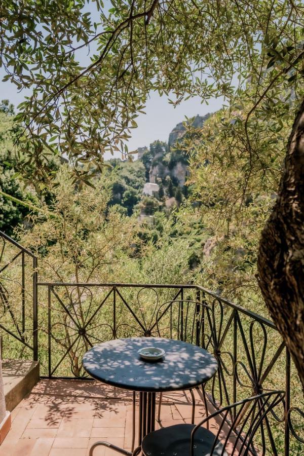 Apartamento con vistas a la montaña y terraza