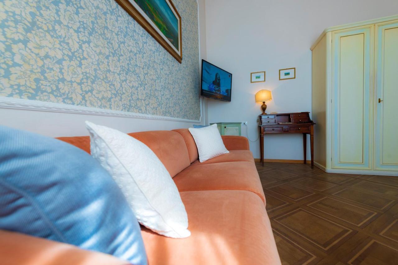 Deluxe Tweepersoonskamer met Extra Bed