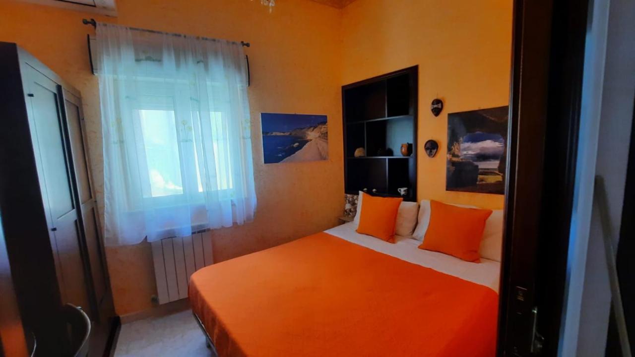Habitación Doble Económica con baño compartido