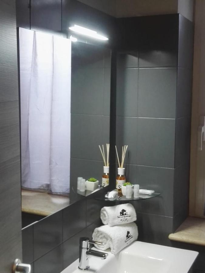Large Single Room,1124058090:JPEG