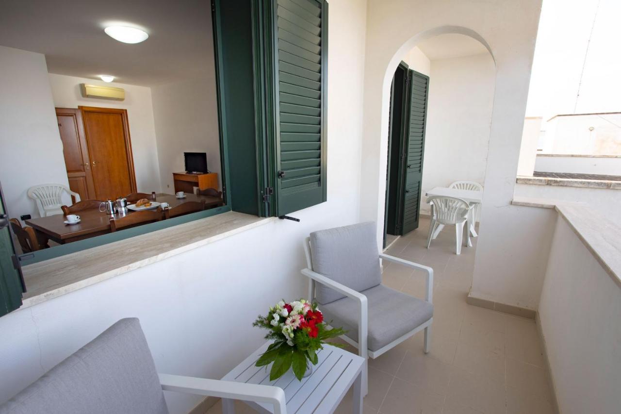 Camera Familiare con Balcone