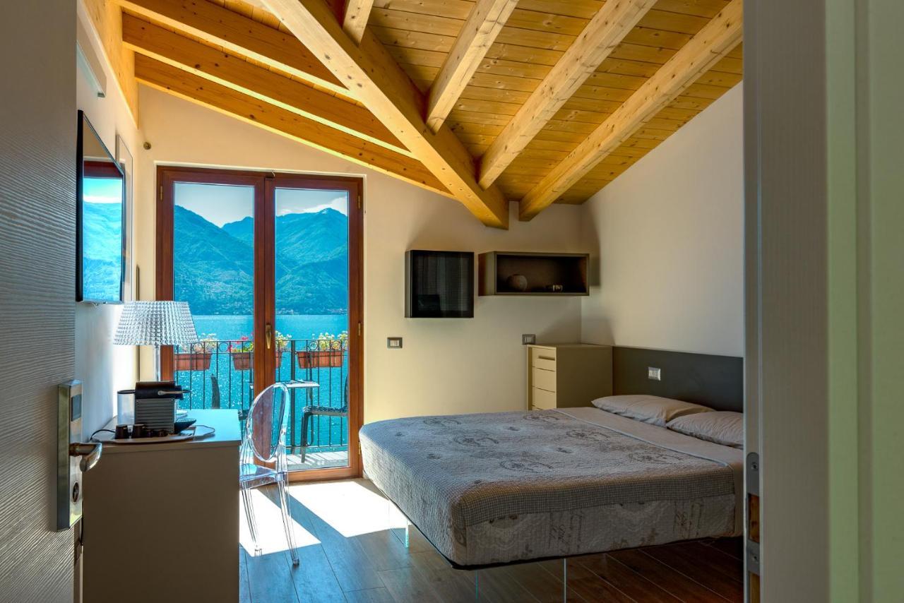 Double Room with Lake View