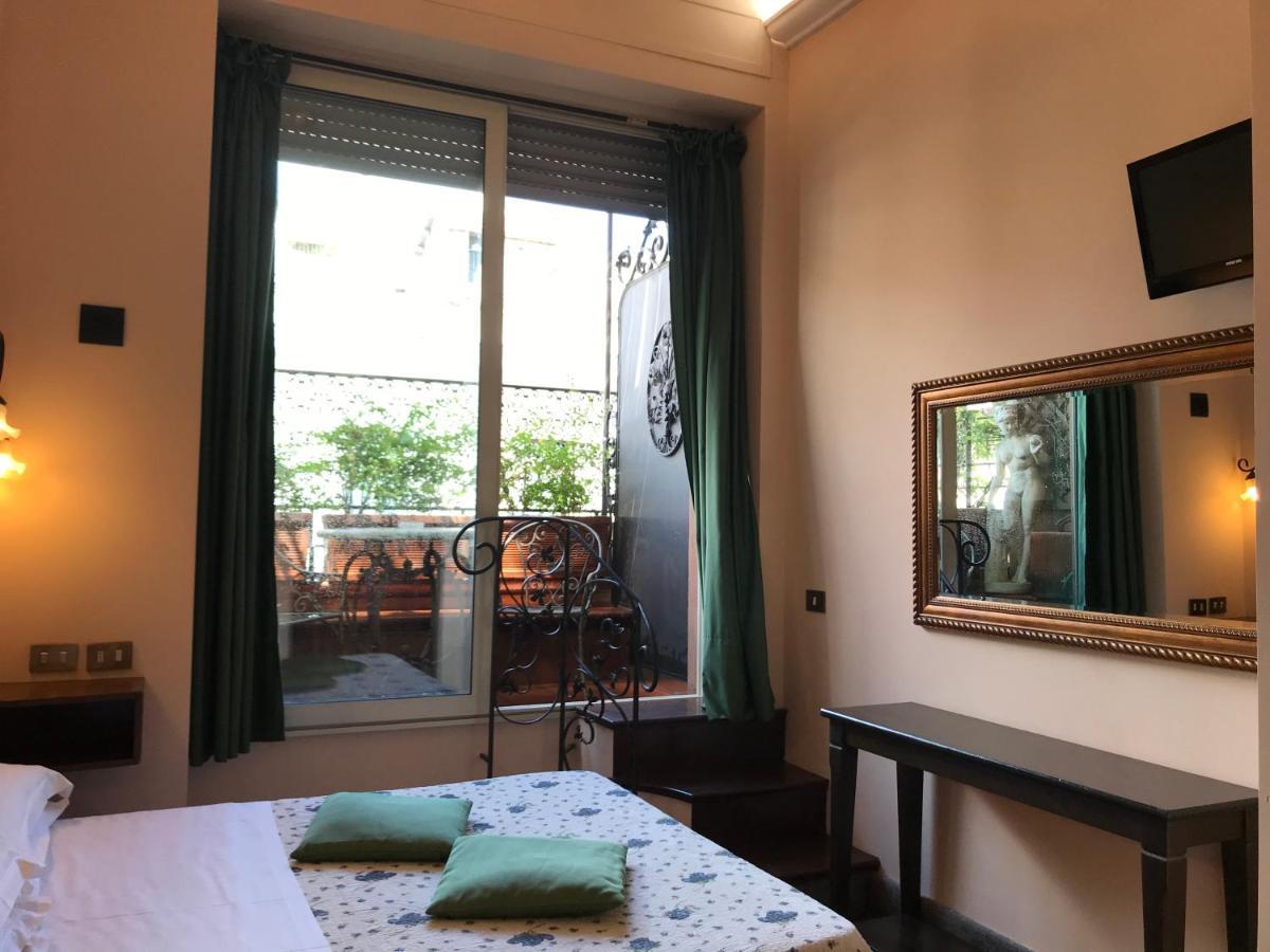 Double Room with Balcony,1129846281:JPEG