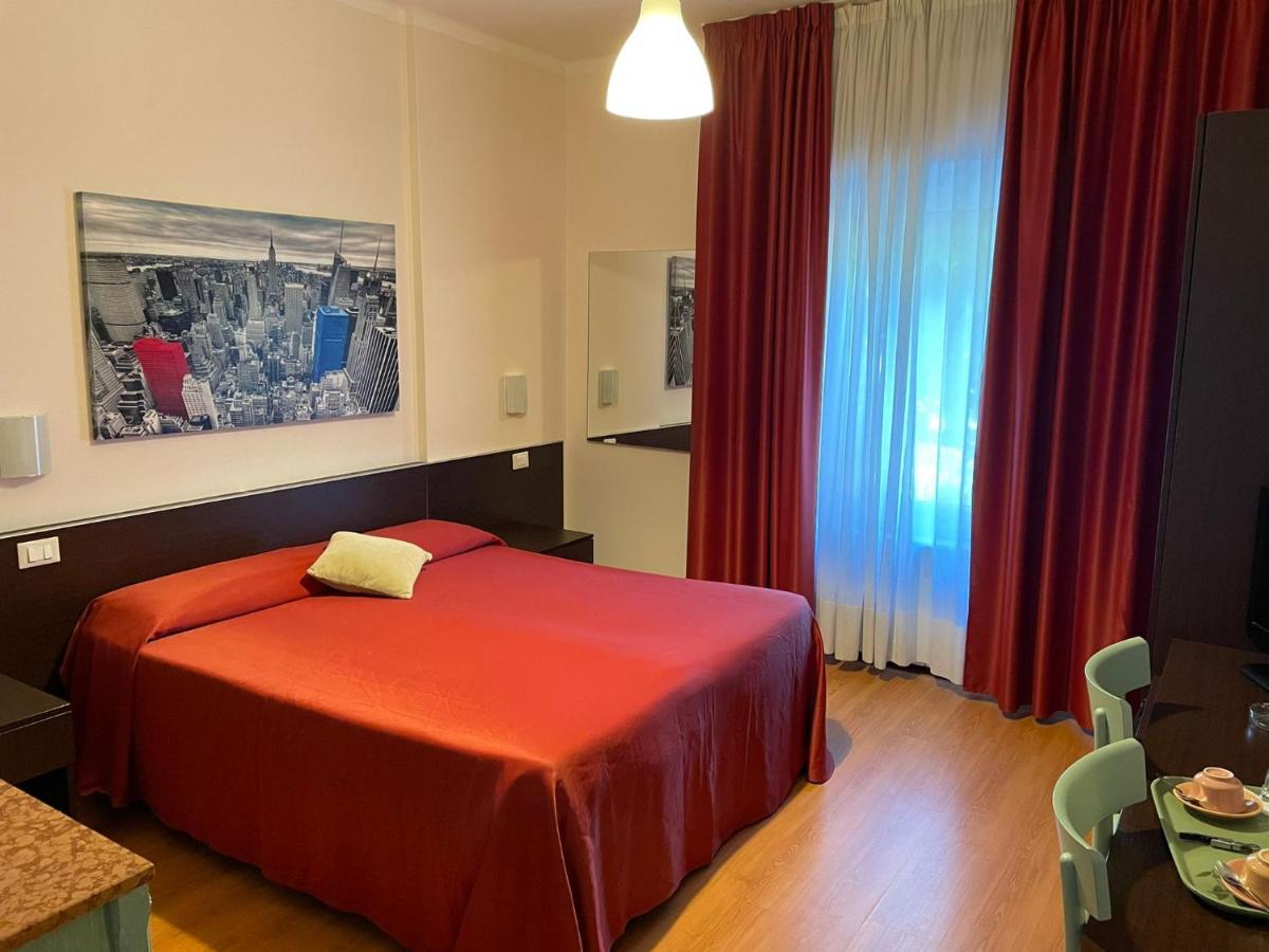 Standard Double Room,1130866224:JPEG