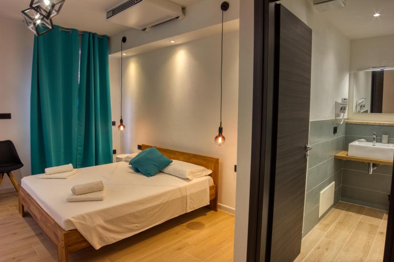 Habitación Triple con terraza