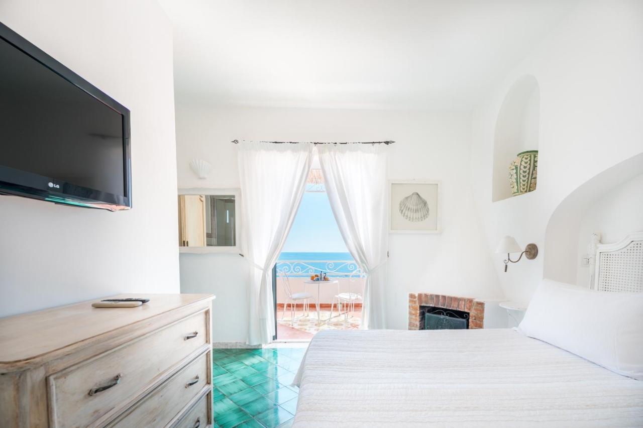 Double or Twin Room Sea View Terrace