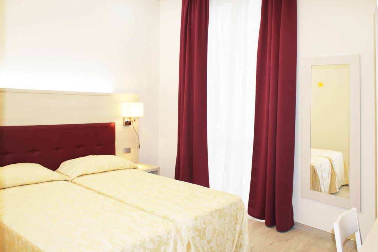 Twin Room,1139678542:JPEG