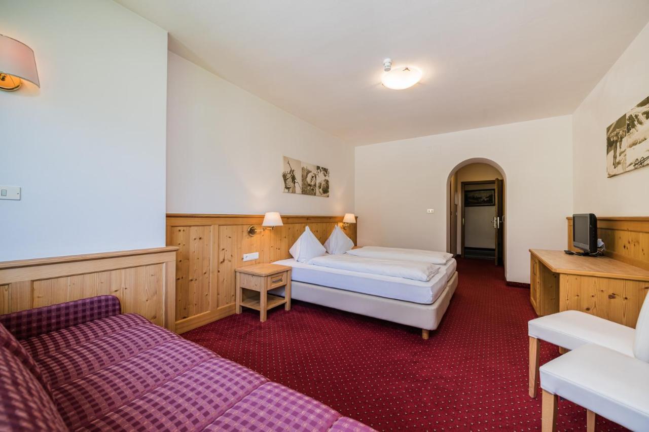 Suite,1181547268:JPEG