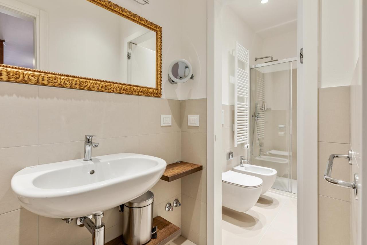 Deluxe Apartment,1144313982:JPEG
