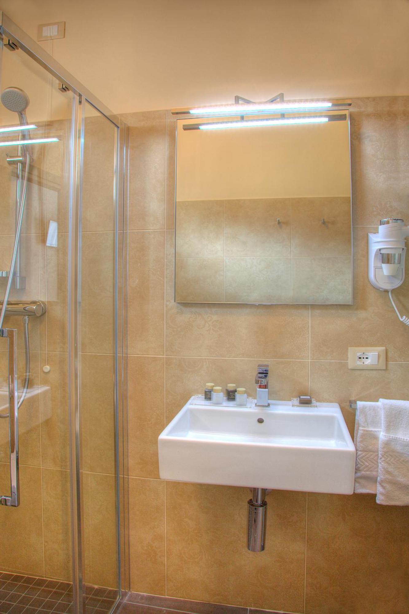 Habitación Familiar con balcón
