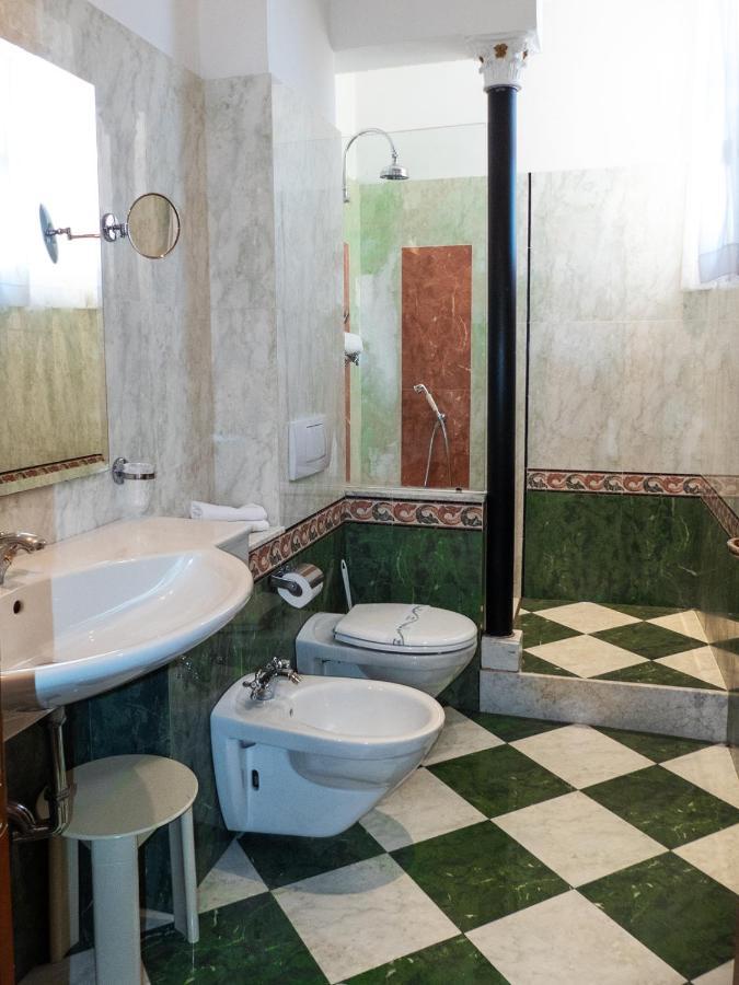 Twin Room,1149090736:JPEG