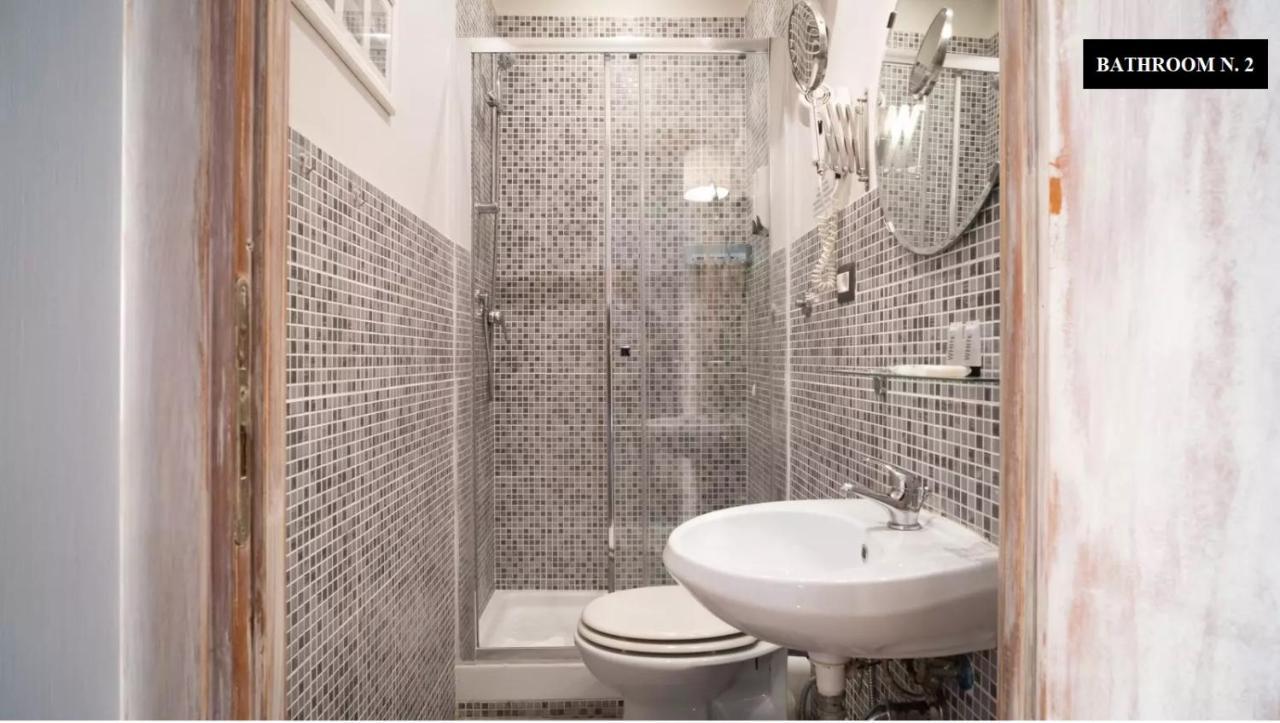Double Room Private Bathroom