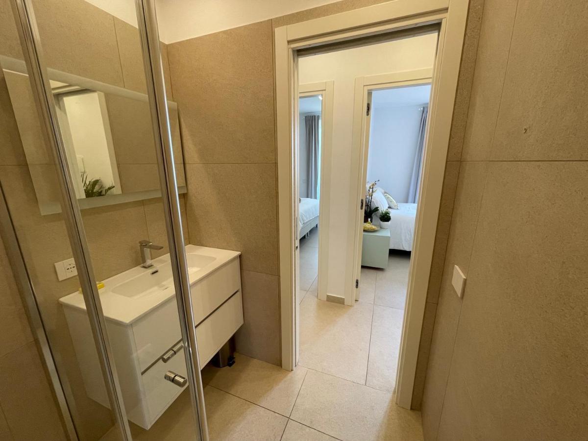 Quadruple Room Lake View