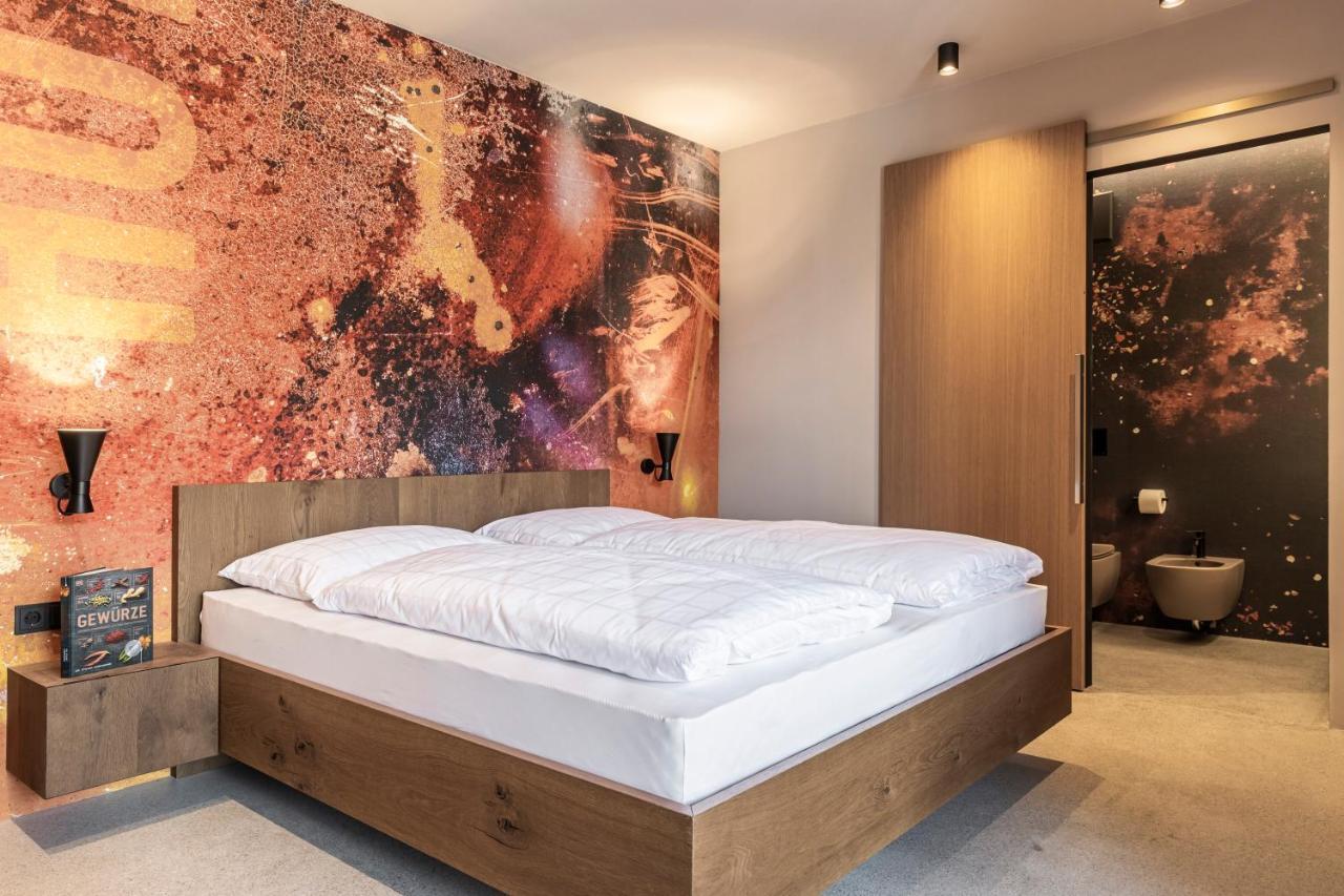 Doppelzimmer mit Balkon