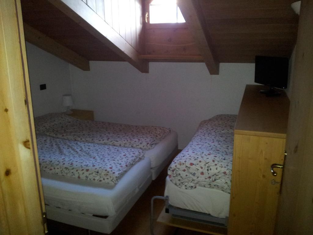 Apartament z 4 sypialniami i wanną z hydromasażem