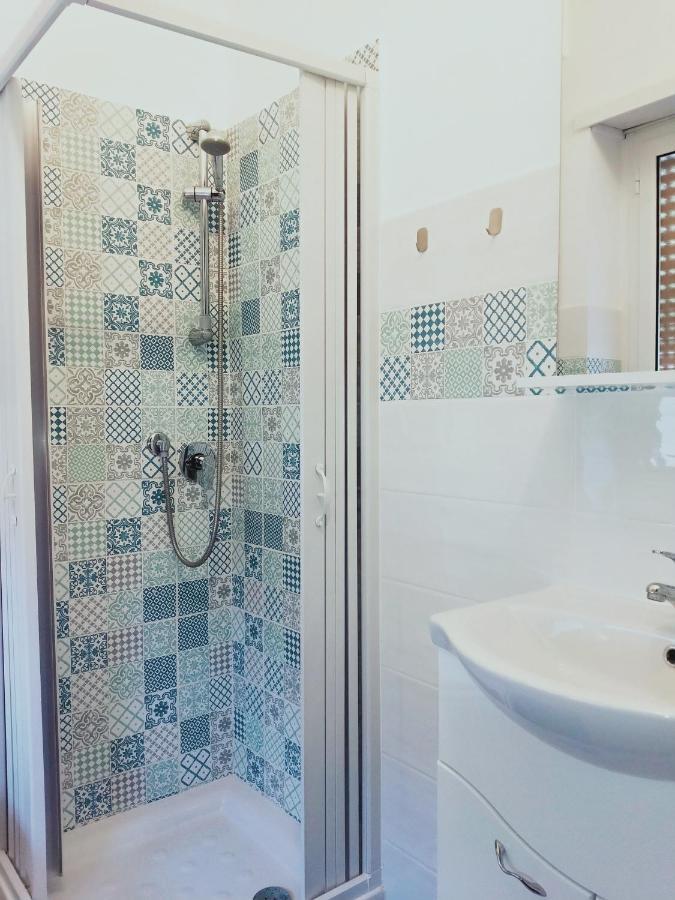 Habitación Individual Estándar con baño compartido