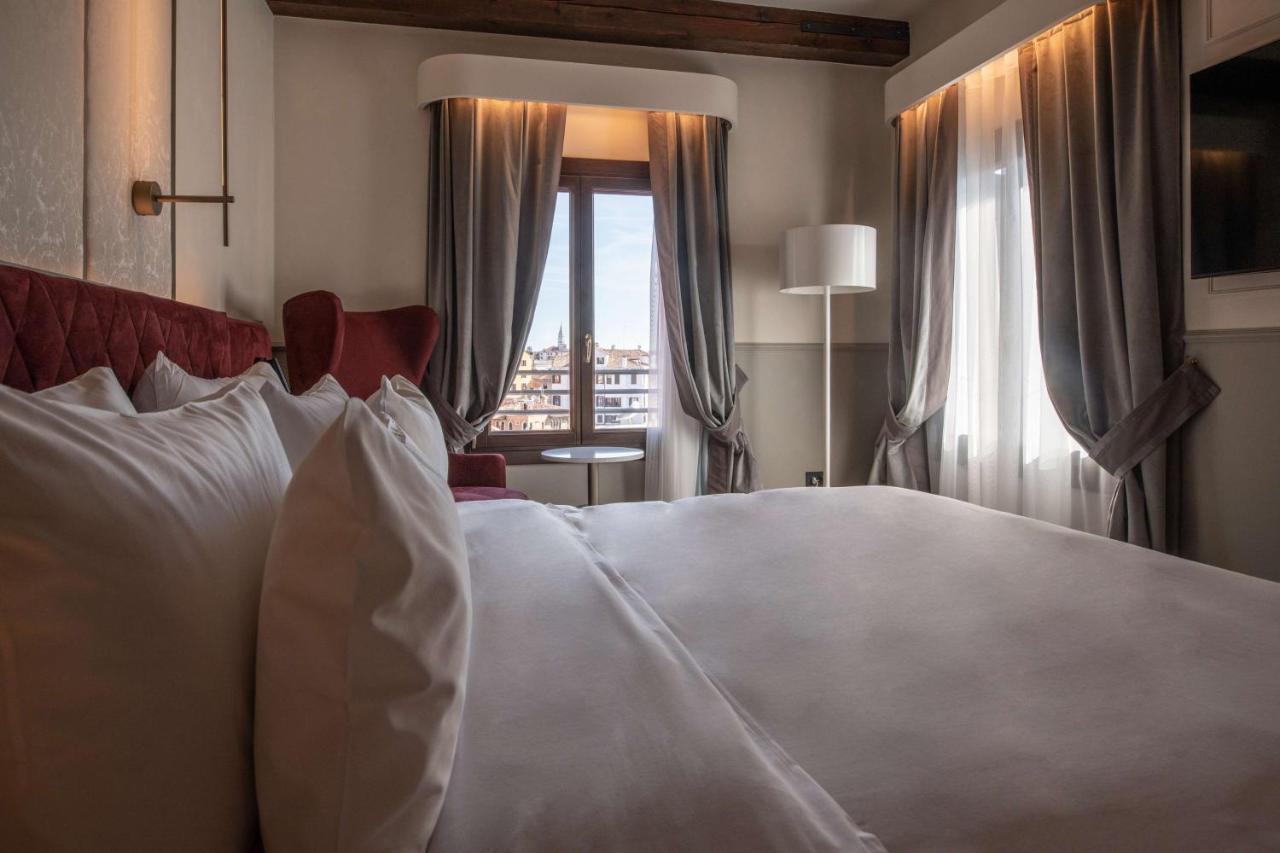 Collection Premium Room Canal View
