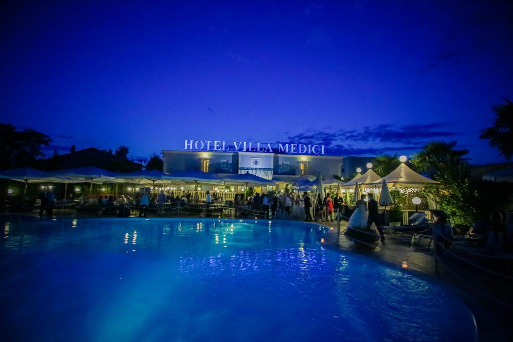 Single Room,403590921:JPEG