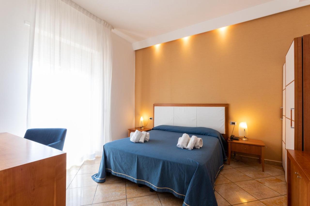 Budget Double Room,1176658774:JPEG