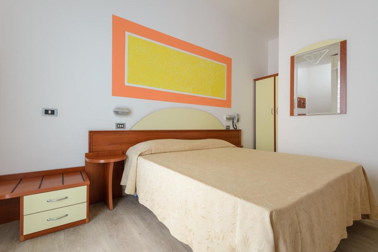 Double Room Balcony,129369234:JPEG