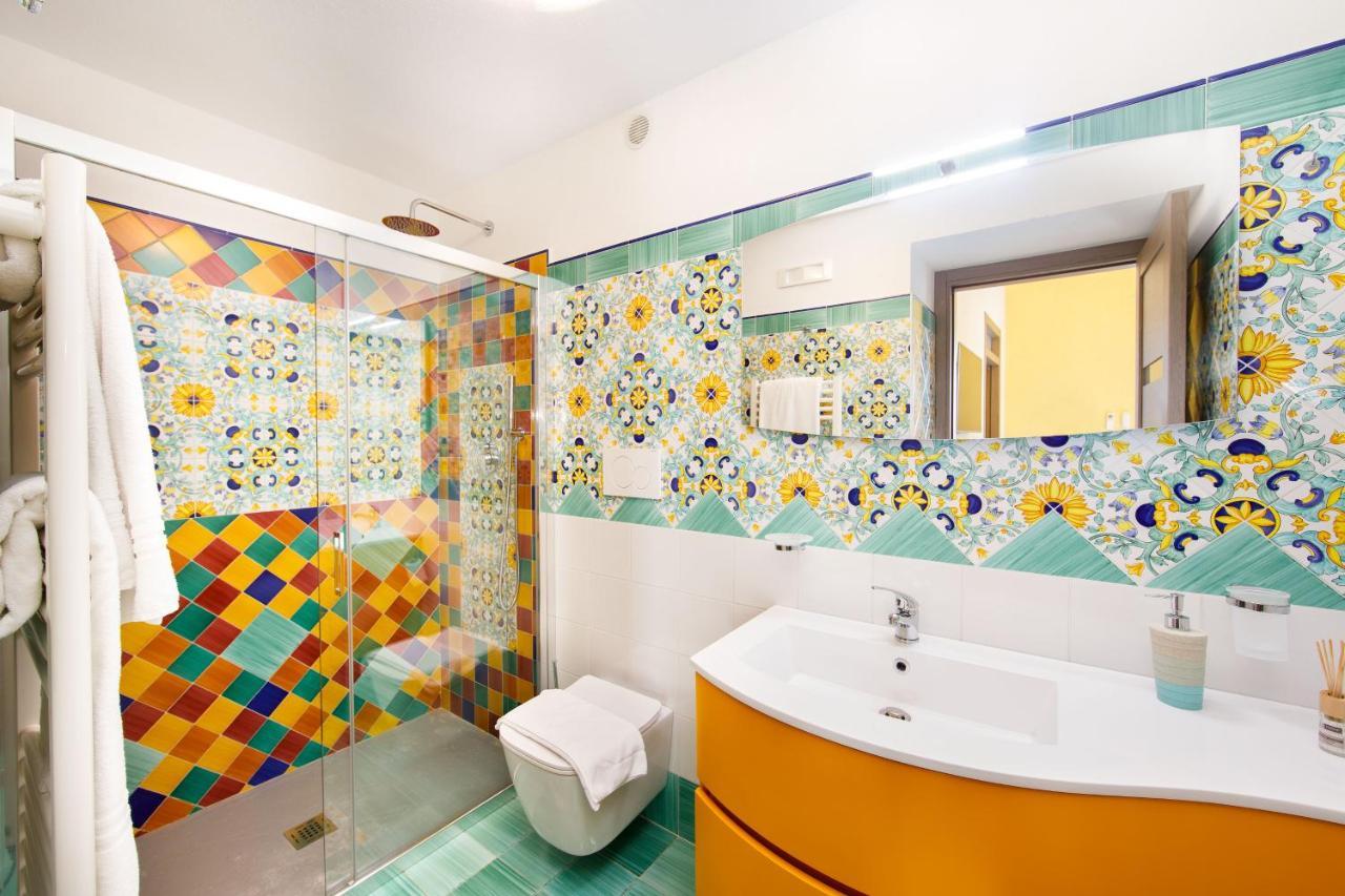 Deluxe Double Room with Balcony, Sea View and Kitchen