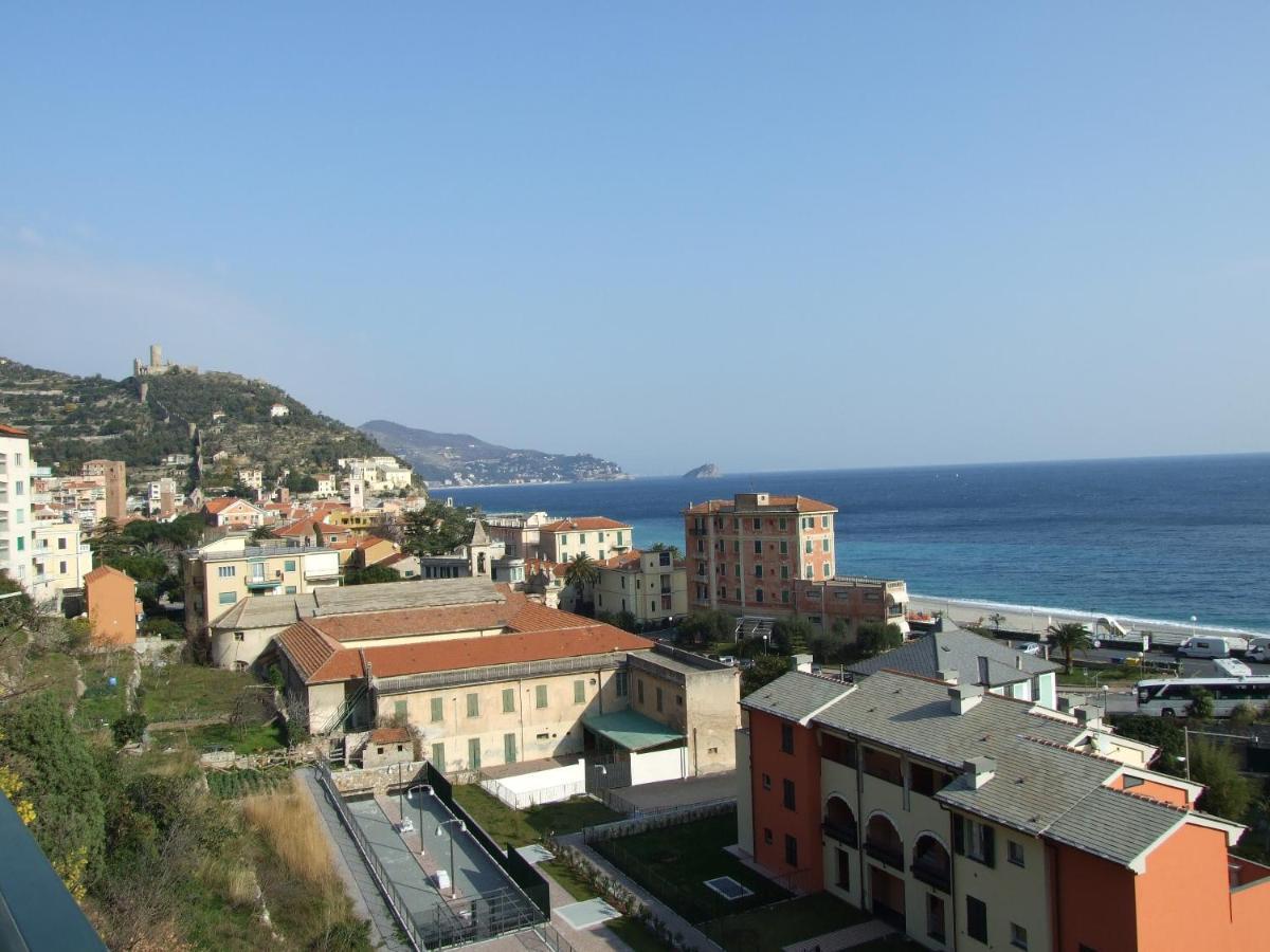 Appartamento con 1 Camera da Letto e Vista Mare