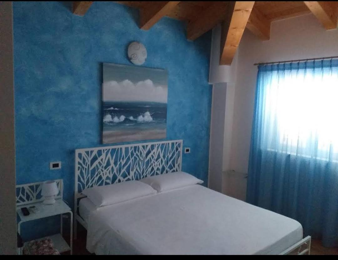 Basic Triple Room