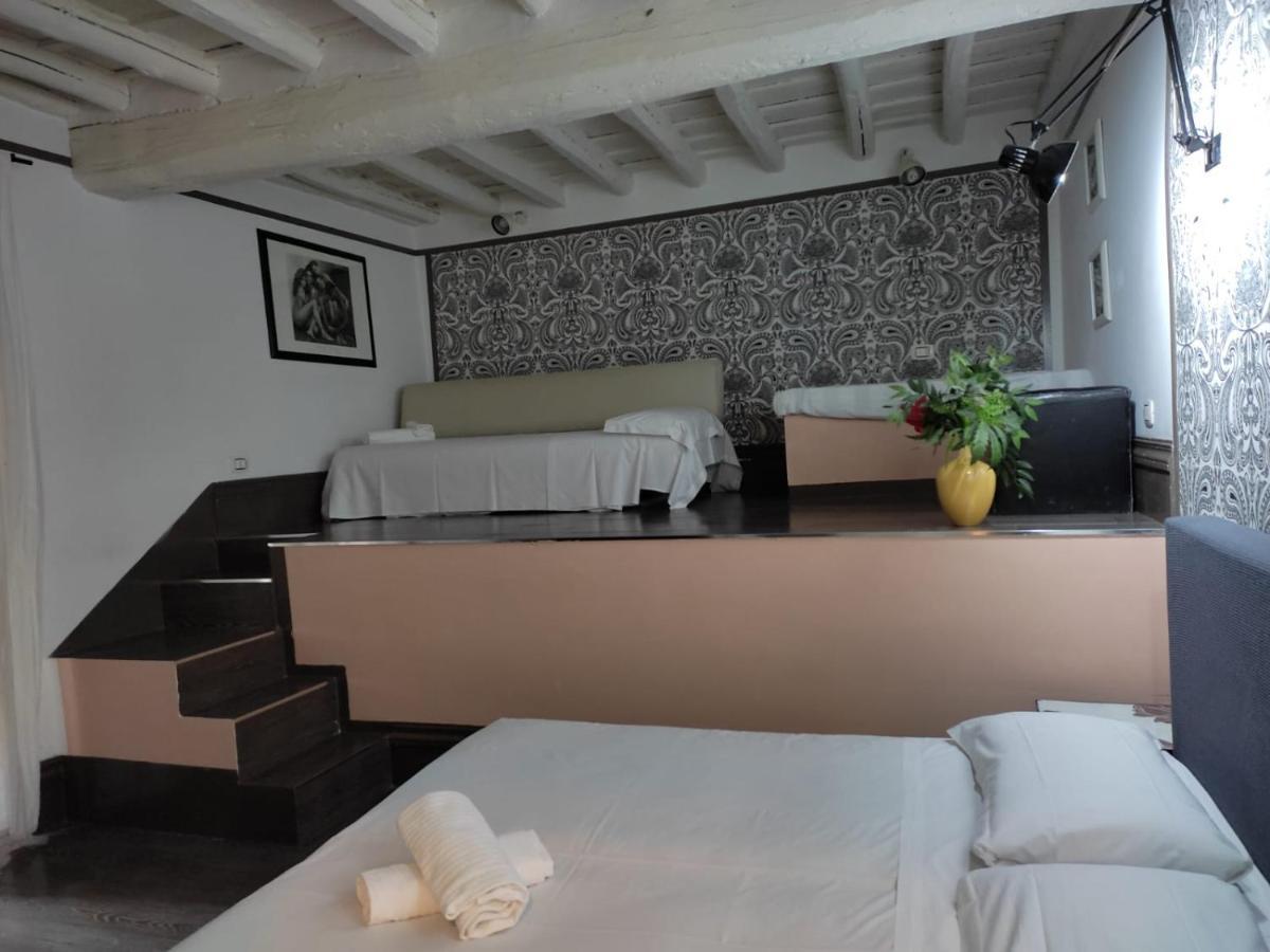 Triple Room,645789228:JPEG