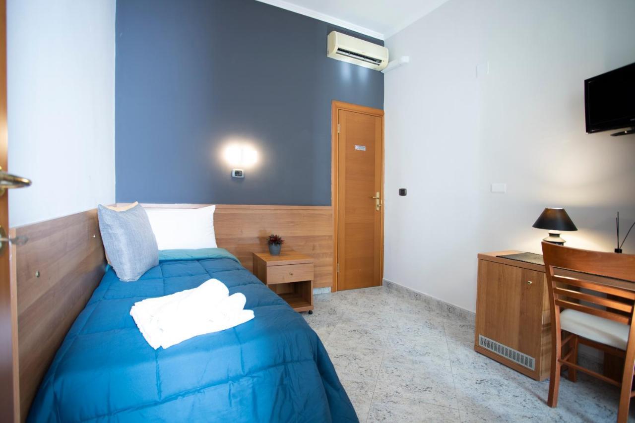 Habitación Individual con baño privado