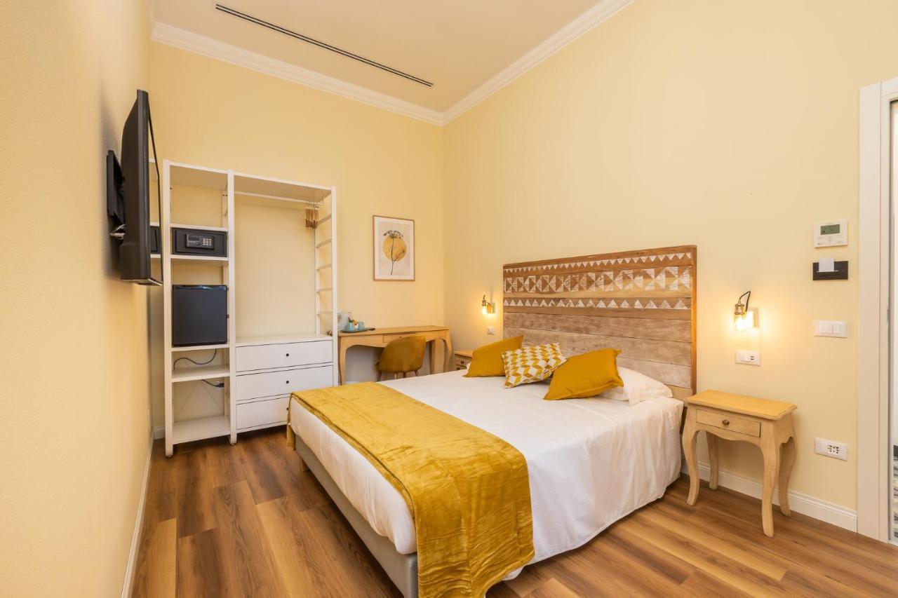 Doppelzimmer mit Gartenblick