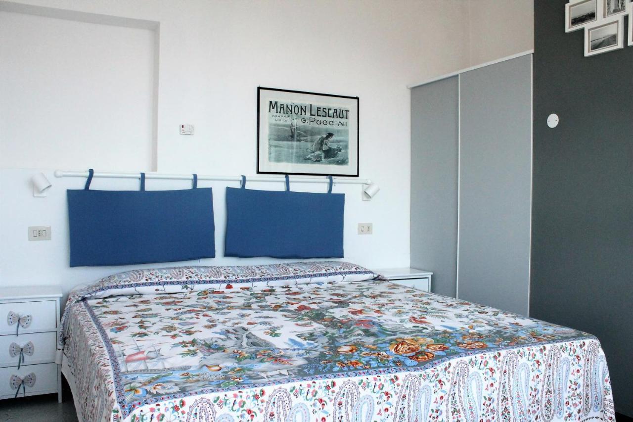 Appartamento con 1 Camera da Letto, Balcone e Vista Mare