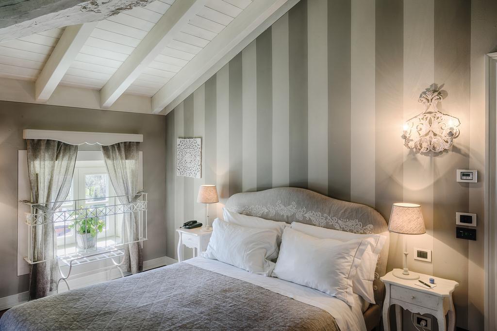 Double Room with Lake View - Attic