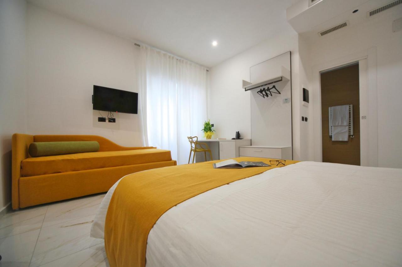Double Room with Private Bathroom,1205021101:JPEG
