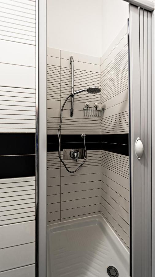 Suite Lit Queen-Size avec Baignoire Spa