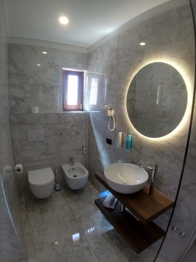 Chambre Double ou Lits Jumeaux Supérieure avec Terrasse - Vue sur Lac