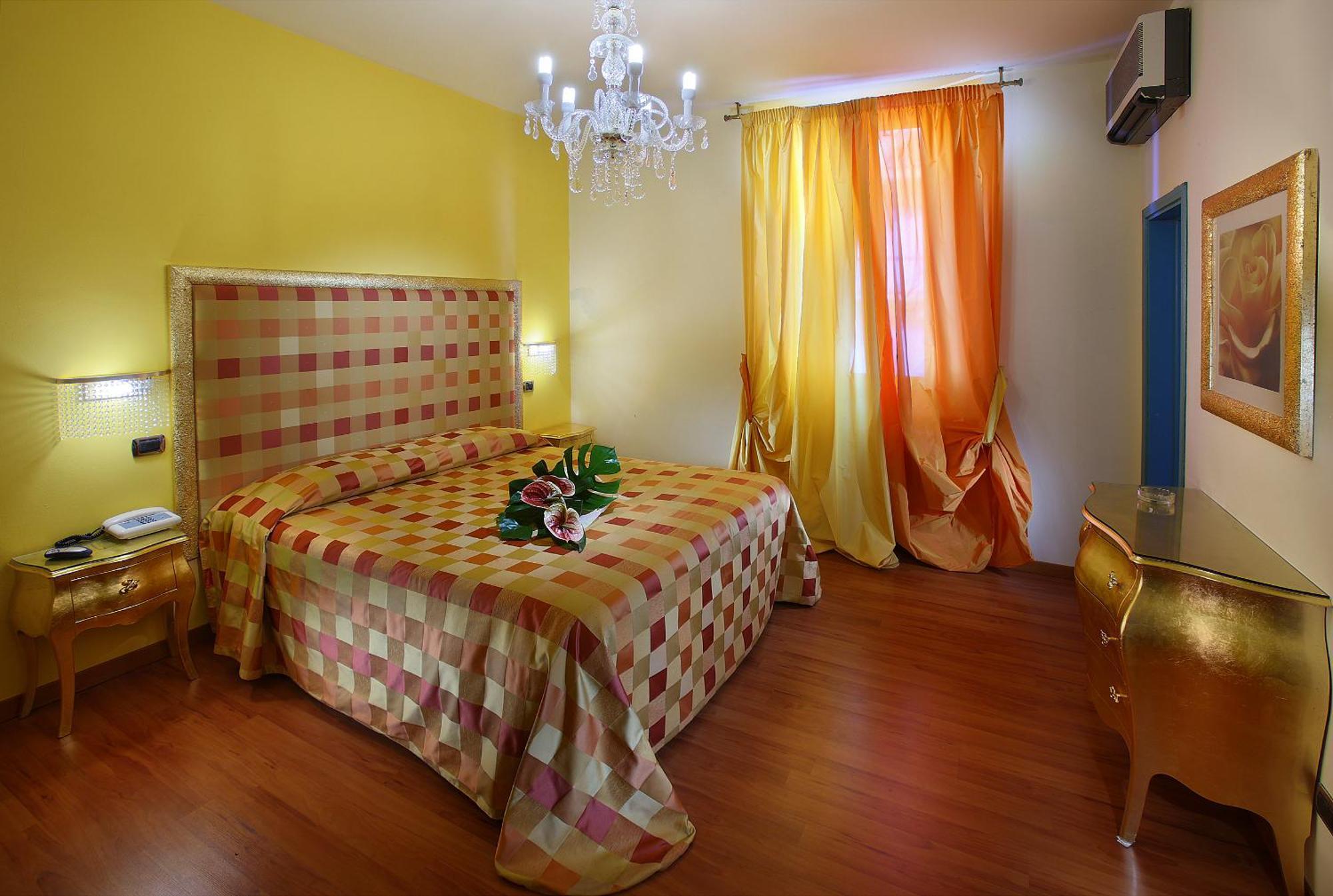 Standard Triple Room,1209609850:JPEG