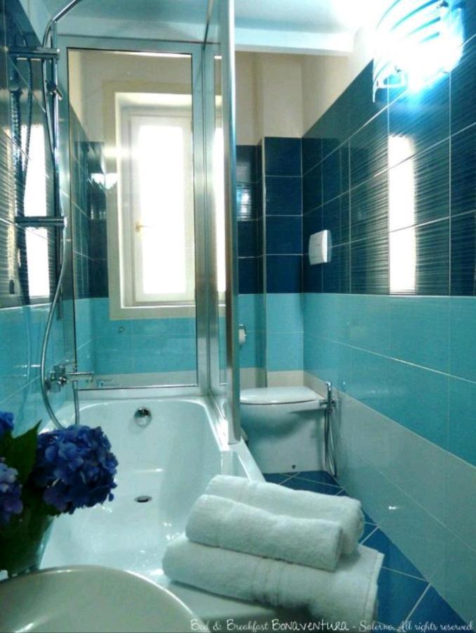 Double Room Private External Bathroom