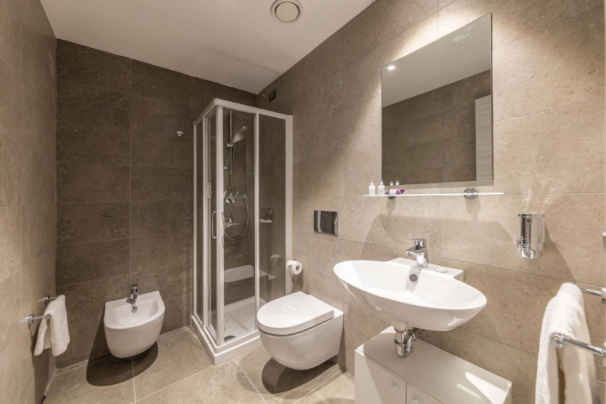 Deluxe Double or Twin Room with Balcony