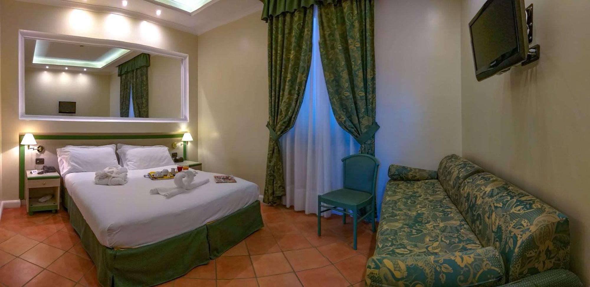 Triple Room King Room Single Bed,1563269101:JPEG