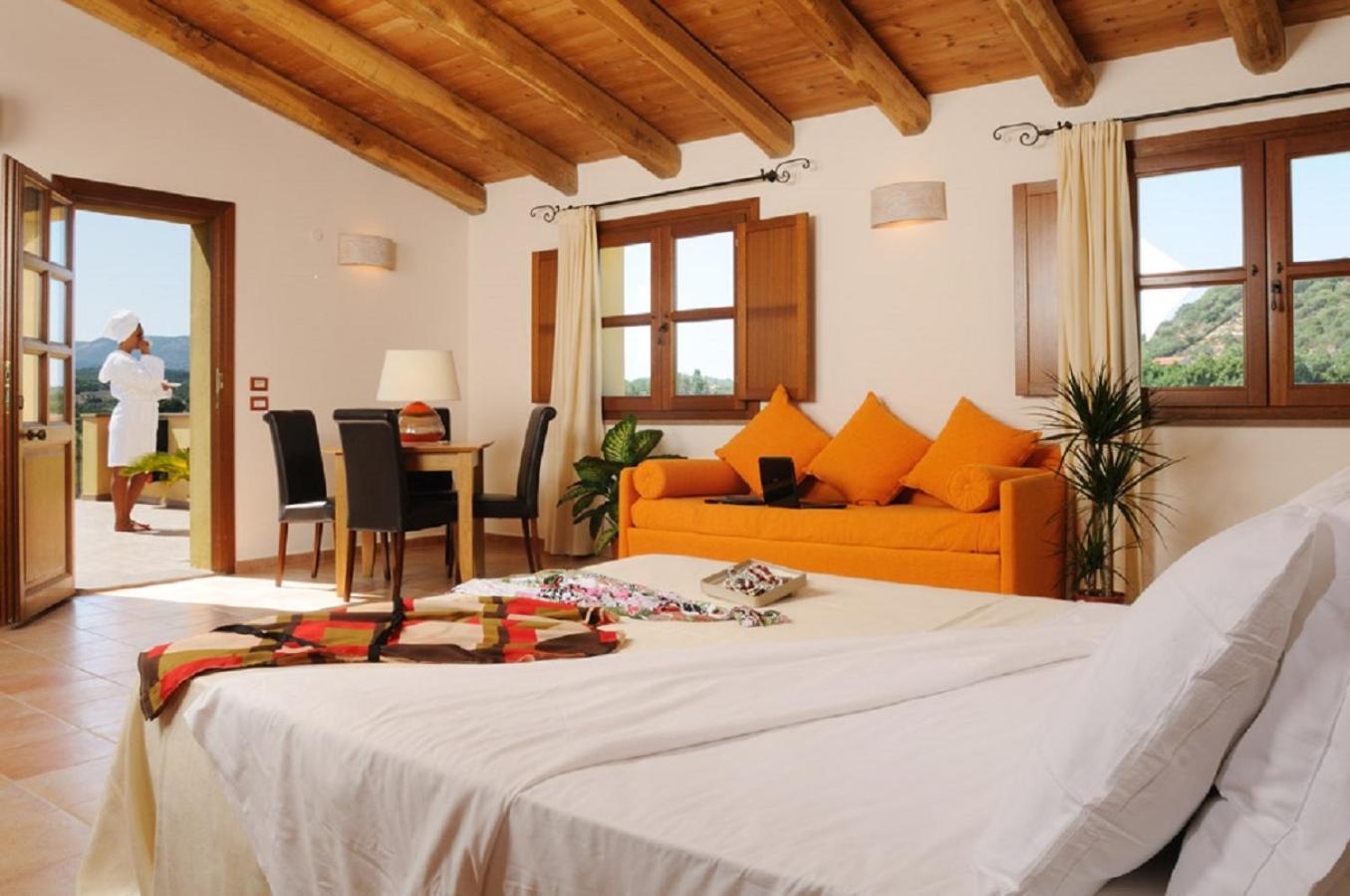 Suite (2 Adultes + 2 Enfants)