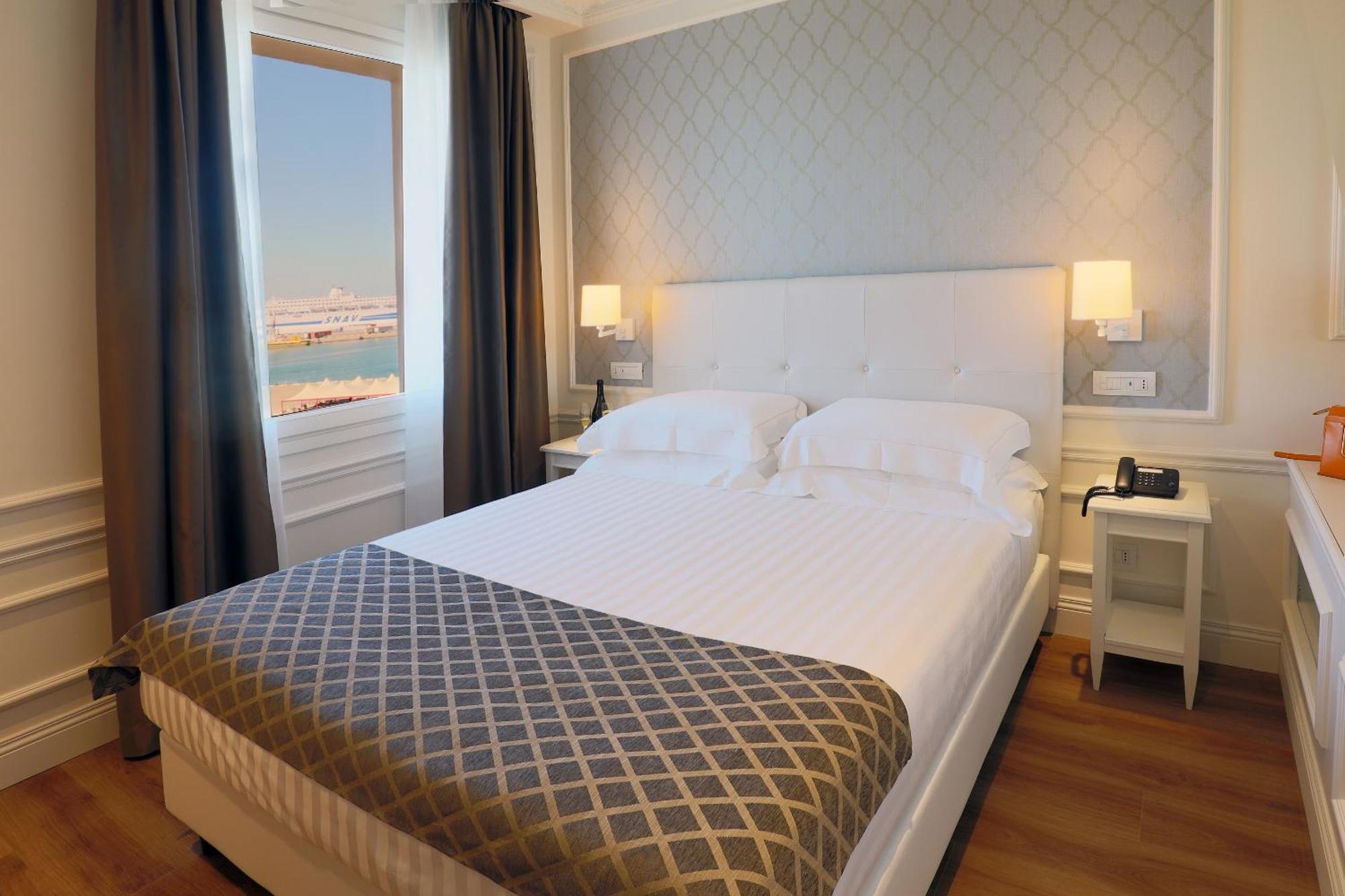 Executive Double or Twin Room Sea View