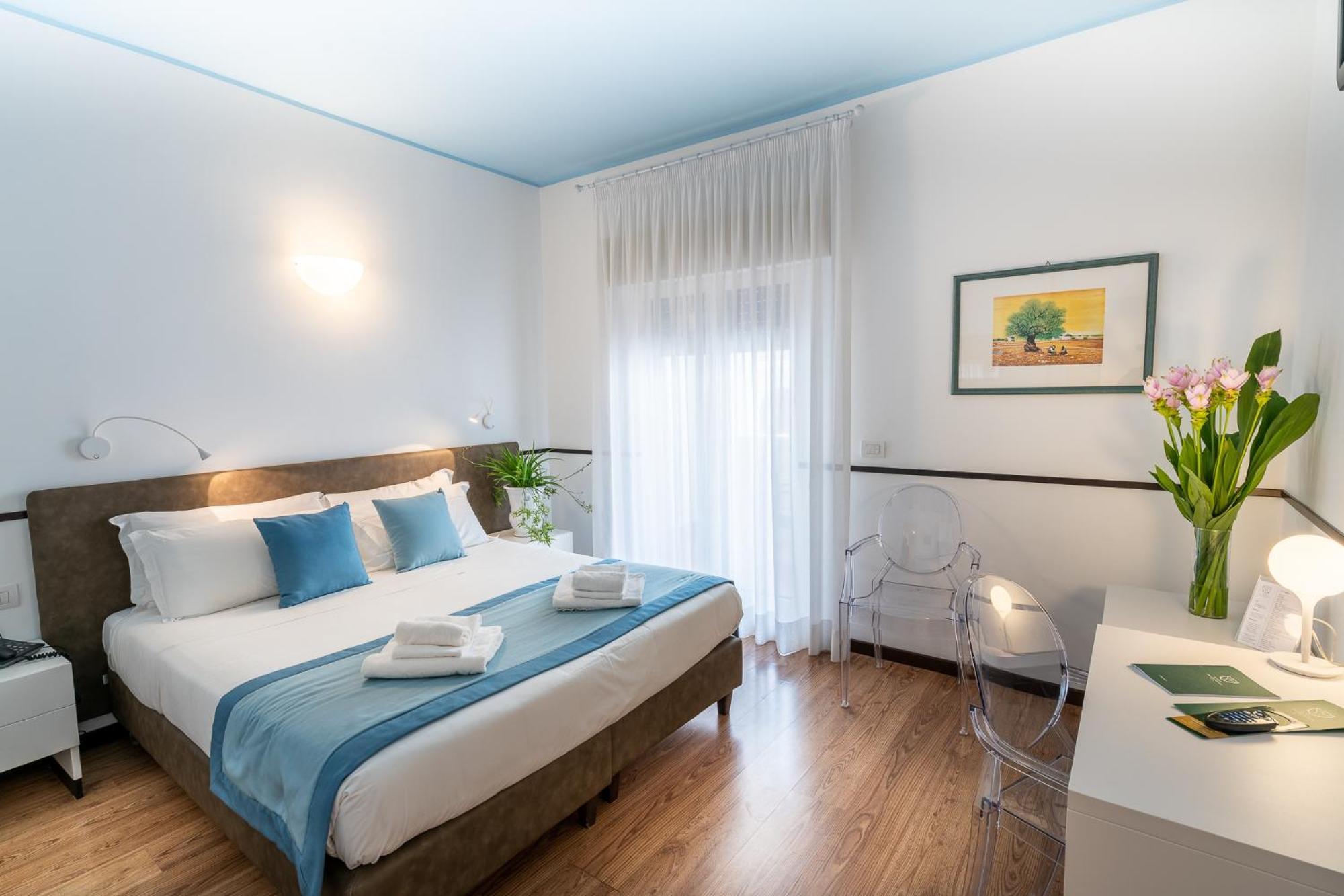 Double or Twin Room with Balcony,1281489517:JPEG