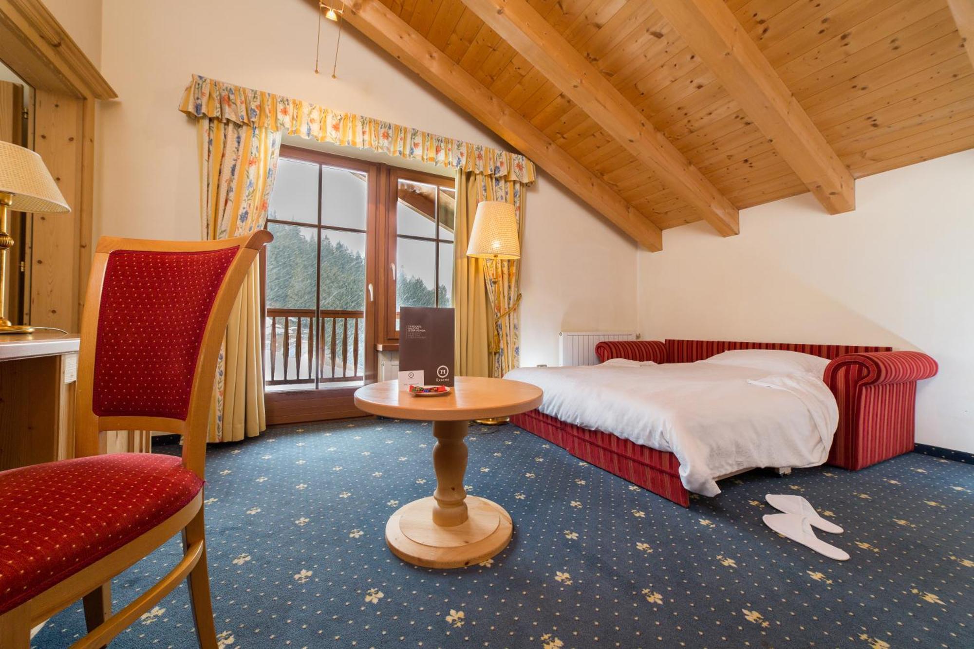 Superior Triple Room,1216290742:JPEG