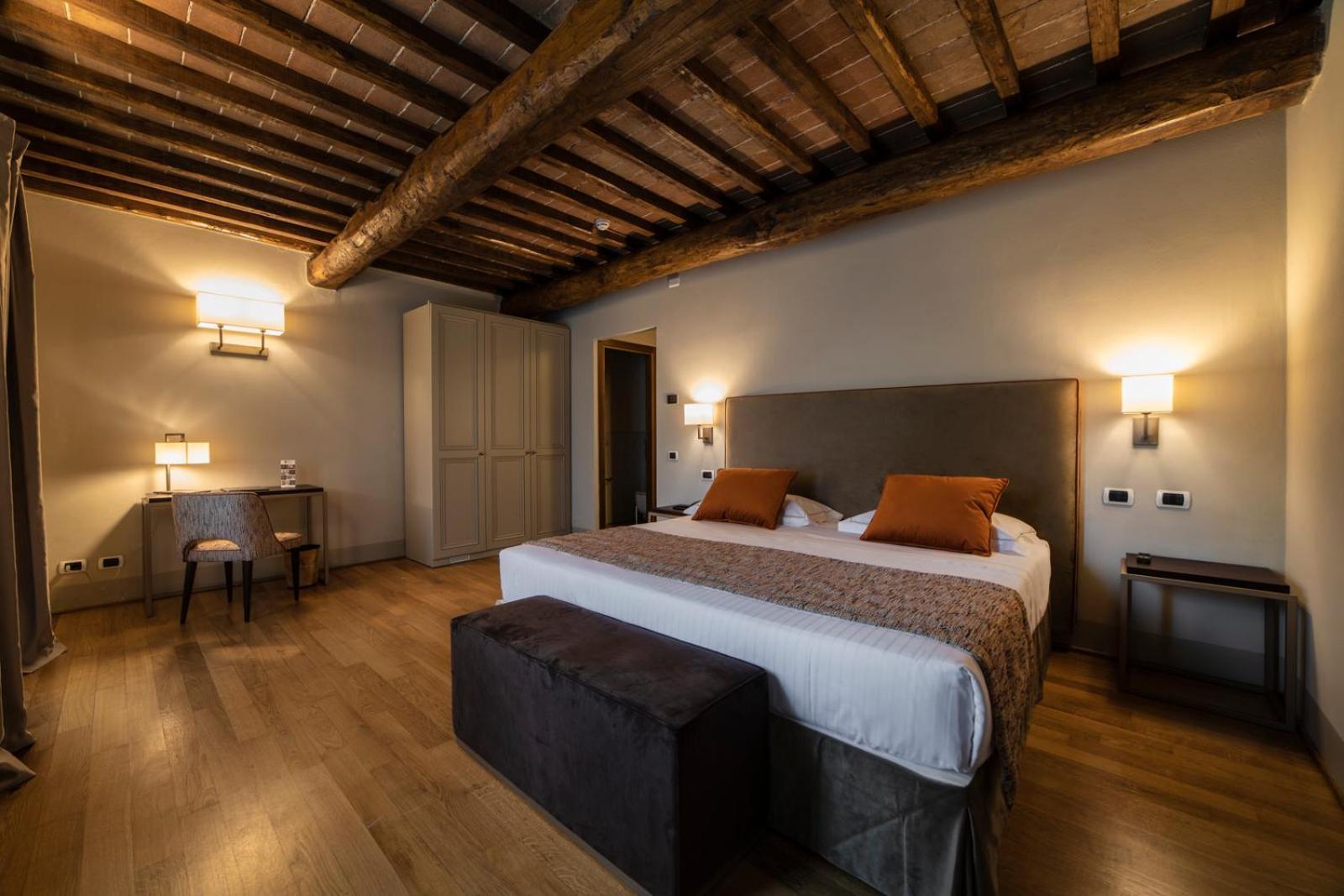 Triple Room,1216342999:JPEG