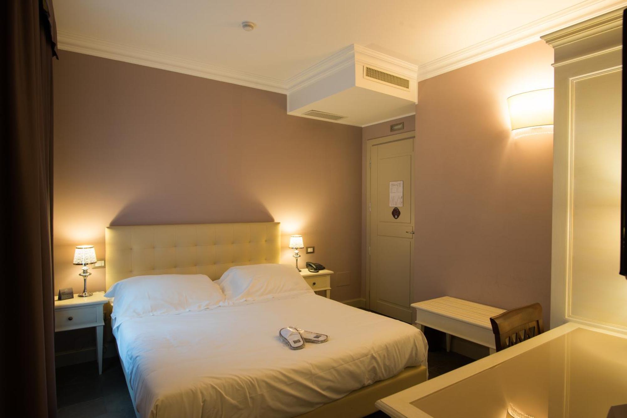 Comfort Double or Twin Room