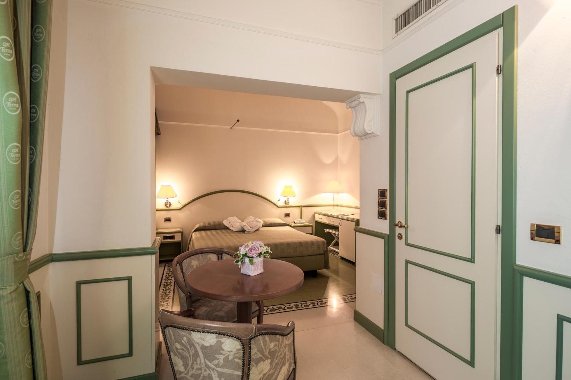 Triple Room with Garden View,1216453939:JPEG