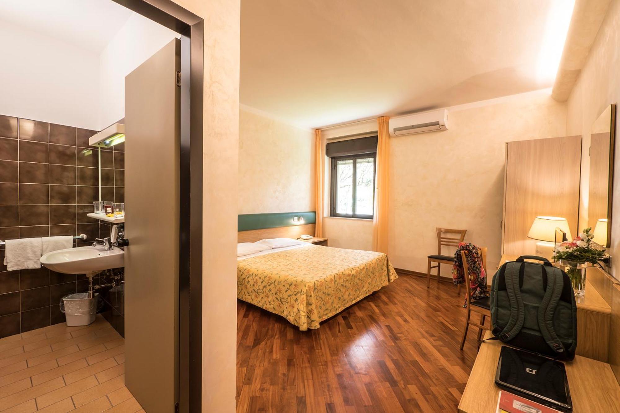 Classic Double or Twin Room