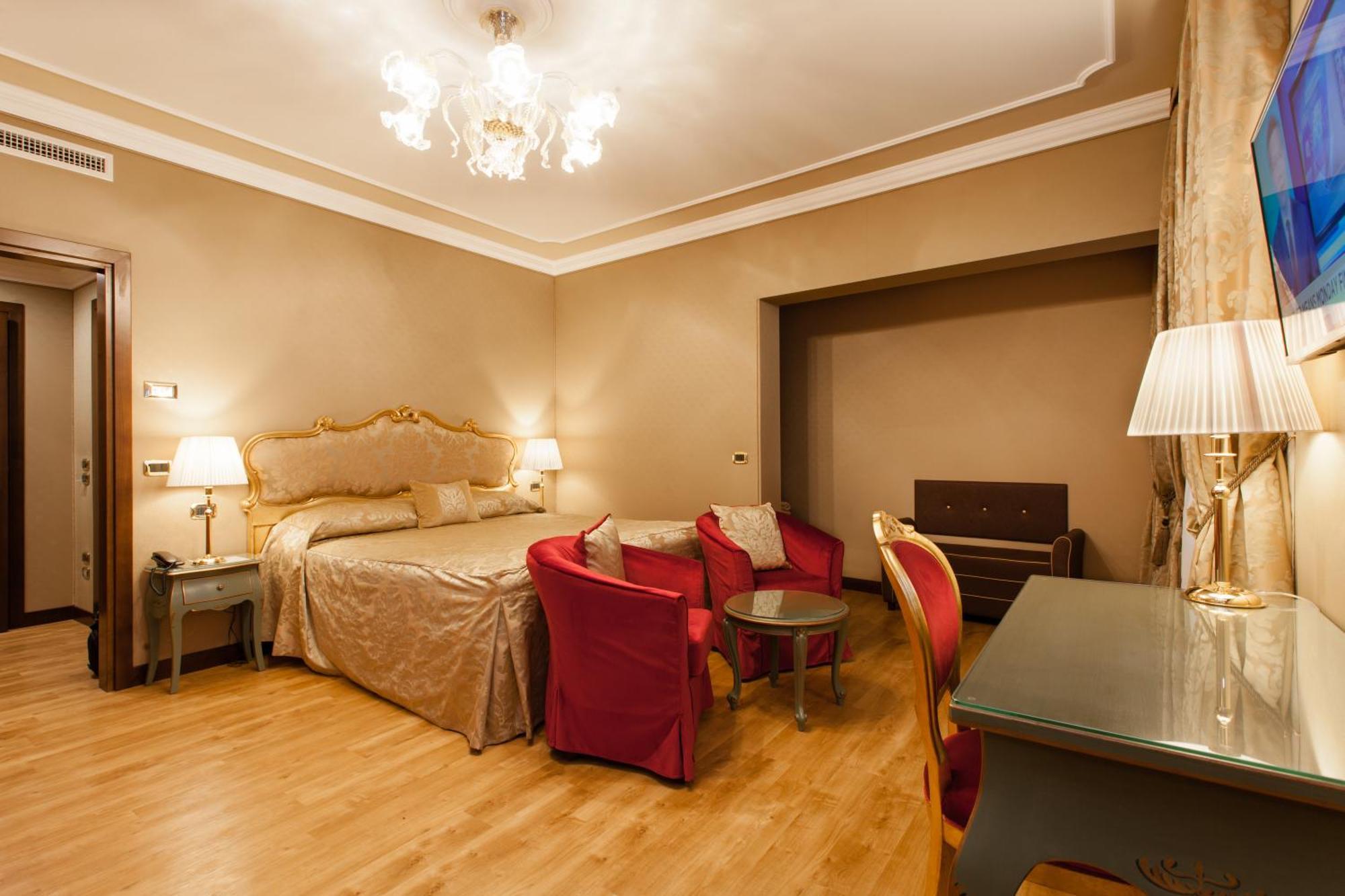 Superior Double or Twin Room